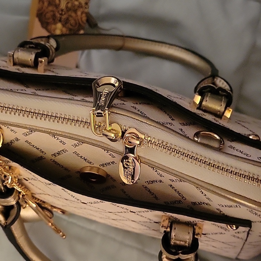 Handbag - Picture 5 of 5